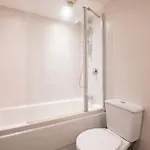 Complete Queens - Free Parking - Aj Apartamento Bristol