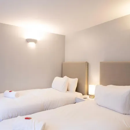 Complete Queens - Free Parking - Aj Appartamento *