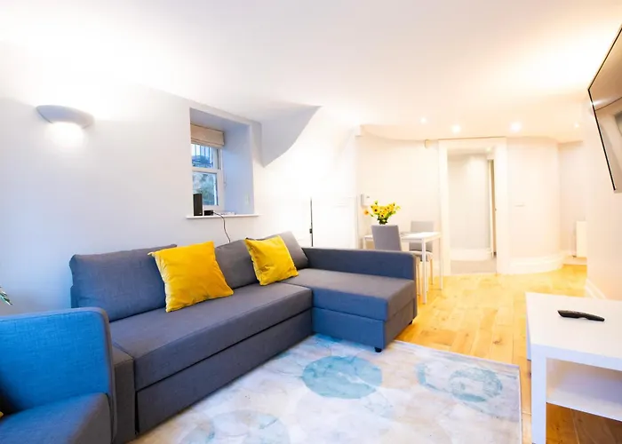 Appartement Complete Queens - Free Parking - Aj