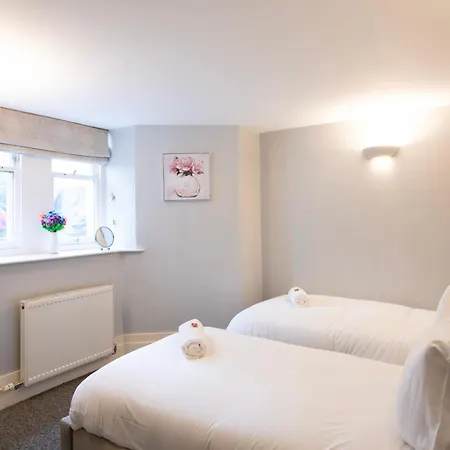 Apartament Complete Queens - Free Parking - Aj