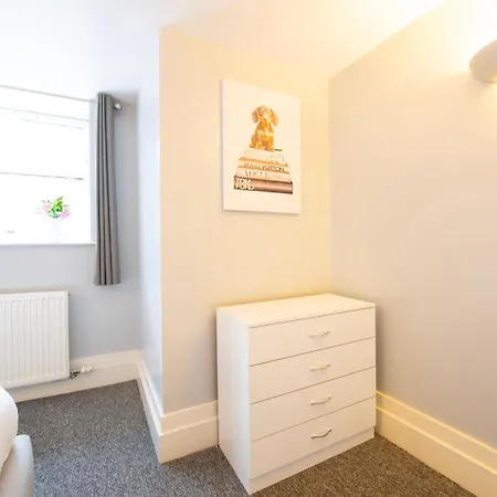 Complete Queens - Free Parking - Aj 布里斯托