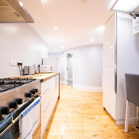 Central Queens - Free Parking - Aj Apartments 아파트 브리스틀